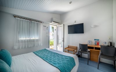 Chambre-double-standard-spa-hotel-les-dunes-2-la-tranche-sur-mer-vendee
