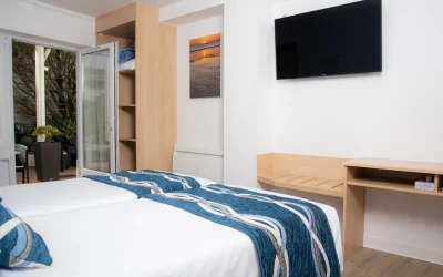 Hotel-les-dunes-la-tranche-sur-mer-suite-chambre-communicante-confort