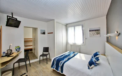 hotel-les-dunes-la-tranche-sur-mer-chambre-famille-standard